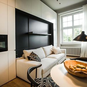Luxury Studio With A Park View