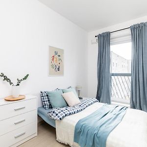 Appartement à 2 Chambres à Coucher