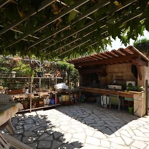 Villa Familiale A Sete