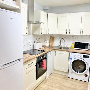 Lovely 2 Bedroom Apartment In Dublin City