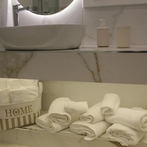 Ferdinando'S Home