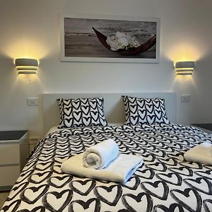 Appartement à 3 Chambres à Coucher