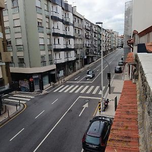 Sonetos - Guest House