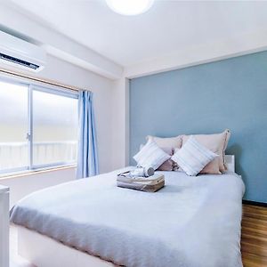 Appartement à 3 Chambres à Coucher
