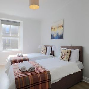 Cosy & Central Broughton 2Br Apt Near City Centre