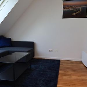 Appartement à 2 Chambres à Coucher