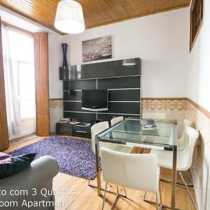 Appartement à 3 Chambres à Coucher