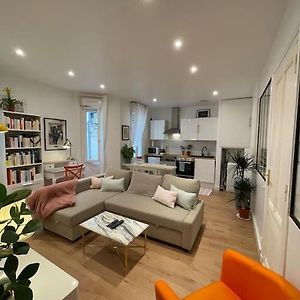 Appartement à 2 Chambres à Coucher