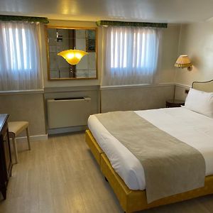 Chambre Standarde Lit King-Size