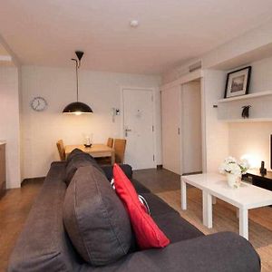 Port VII Apt Centrico Acogedor W Balcon 23