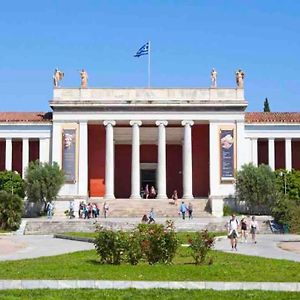 Newly Renovated Apartment In The Heart Of Athens.