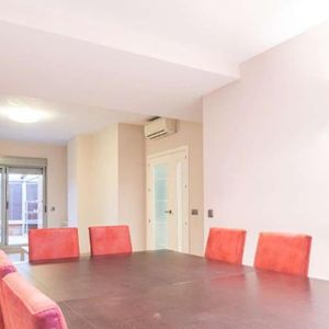 Impresionante Apartamento De 4 Dormitorios 3 Banos Y 2 Plazas De Garaje