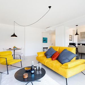 Appartement à 2 Chambres à Coucher