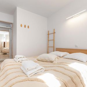 Appartement à 2 Chambres à Coucher