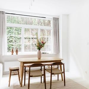 Appartement à 3 Chambres à Coucher