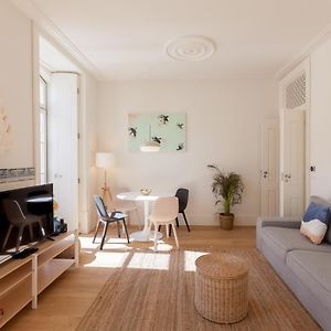 Appartement à 2 Chambres à Coucher