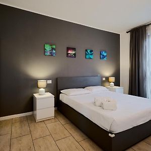 Xenia Apartments - New And Bright Urban Housing