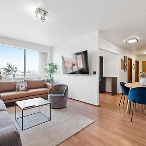 Appartement à 2 Chambres à Coucher