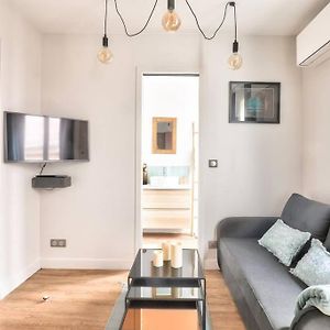 Cozy And Practical Apt In The 10Th Arrondissement
