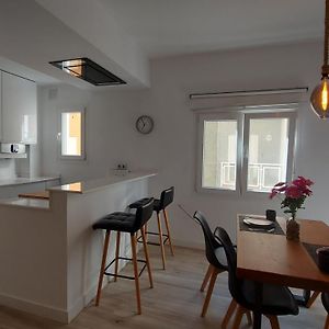 Appartement à 3 Chambres à Coucher