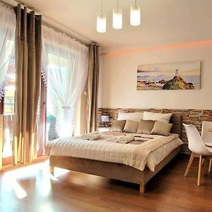 Modern Apartment Sandy Beach Down Town, Aquapark, Free Parking