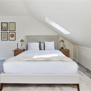 Appartement à 3 Chambres à Coucher