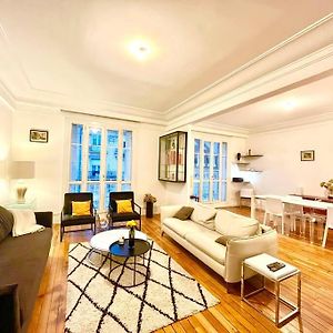 Appartement à 3 Chambres à Coucher