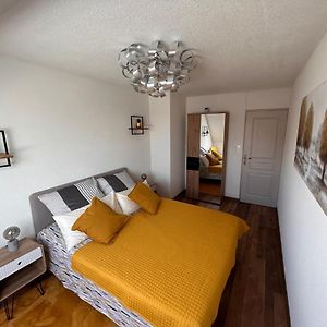 Appartement à 2 Chambres à Coucher