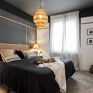 Appartement à 3 Chambres à Coucher