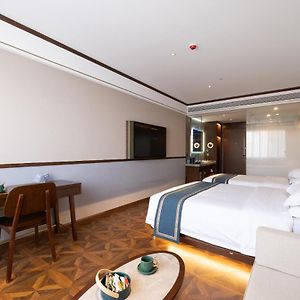 Chambre Familiale