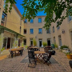 Hostel Coeur De Cite