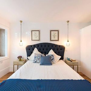 Porto'S Legacy By Upperground