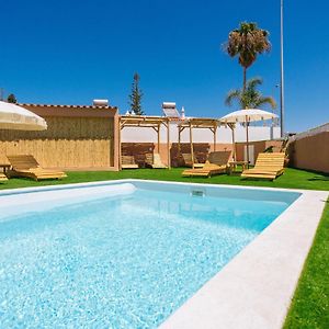 Coral Boutique Suites
