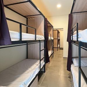 Dormitory Room Mixed