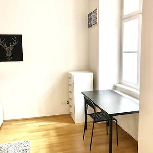 City Centre - Best Location, Big & New 110 M2 Apt