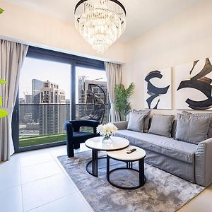 Magnificent Brand New Lux 2 Bedroom Opera District