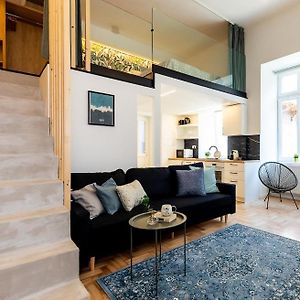 Appartement à 2 Chambres à Coucher