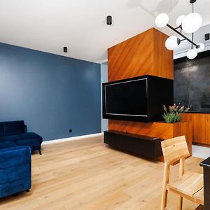 Appartement à 2 Chambres à Coucher