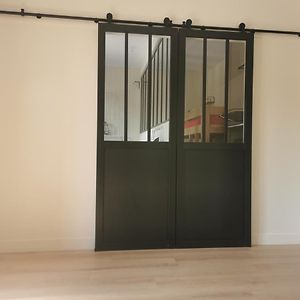 Appartement à 2 Chambres à Coucher