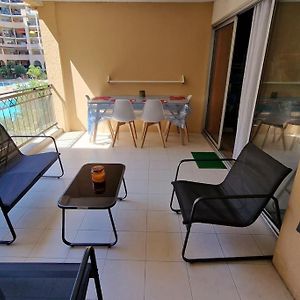 Appartement à 2 Chambres à Coucher