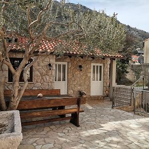 Apartments And Rooms Maritimo
