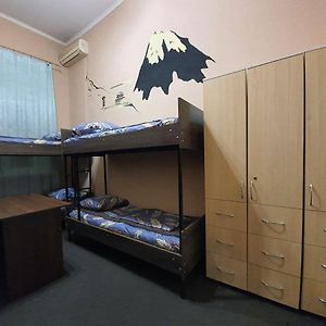 Dormitory Room Mixed