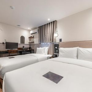 Chambre Familiale Double