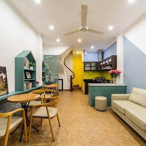 Appartement à 3 Chambres à Coucher