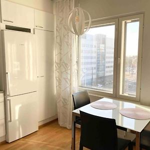 Pasila Modern Flat Centrally Located