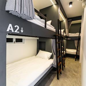 Dormitory Room Mixed