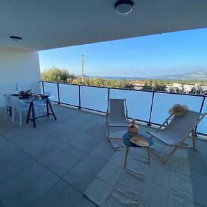 Exceptionnelle Vue Mer Calvi - Piscine - T2