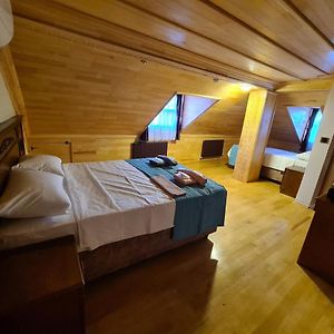 Chambre Standarde Triple