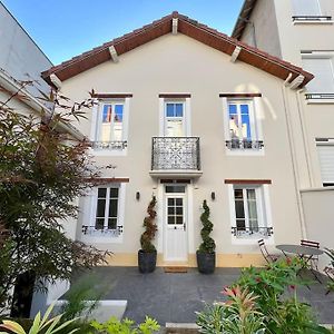 Villa à 3 Chambres à Coucher