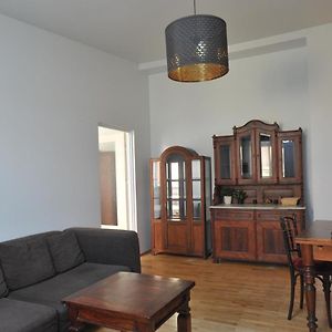 Old Town Sky Apartment